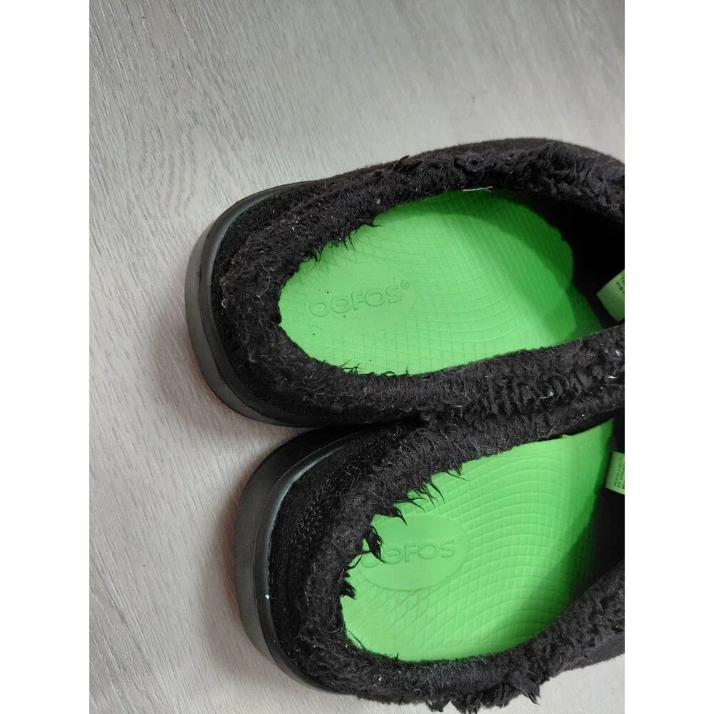 OOFOS OOcoozie Mule Men's 9.5(EU 42.5) Slip On Recovery Shoes Black Sherpa